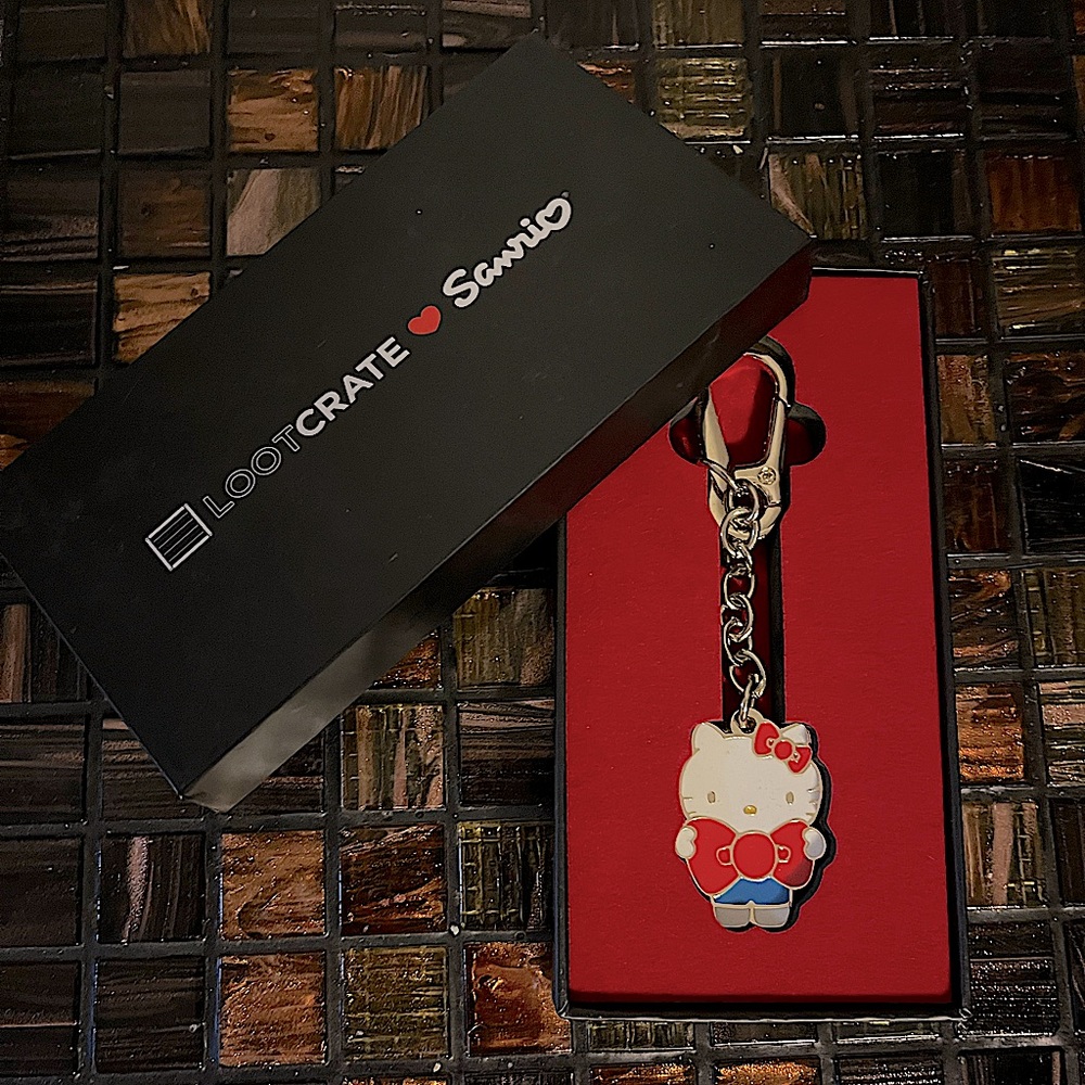 Hello Kitty 2016 Loot Crate keychain NIB